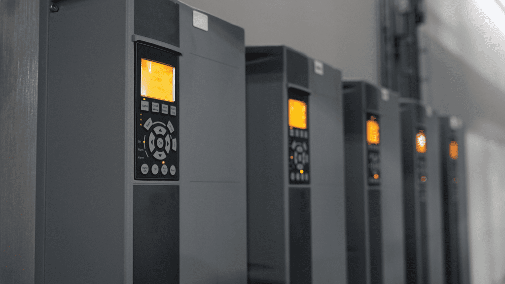 מערכות חשמל למדחסי אינוורטר מערכות חשמל למדחסי אינוורטר