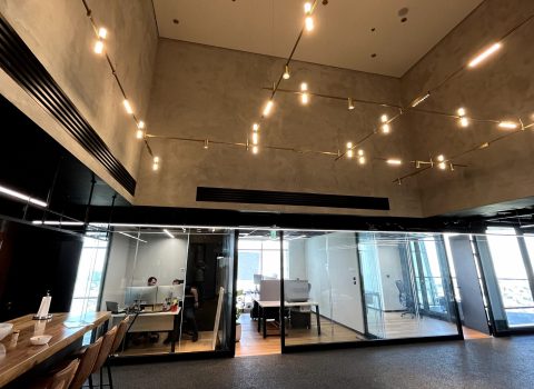 תאורה ופתחי איוורור במשרדי באר שבע